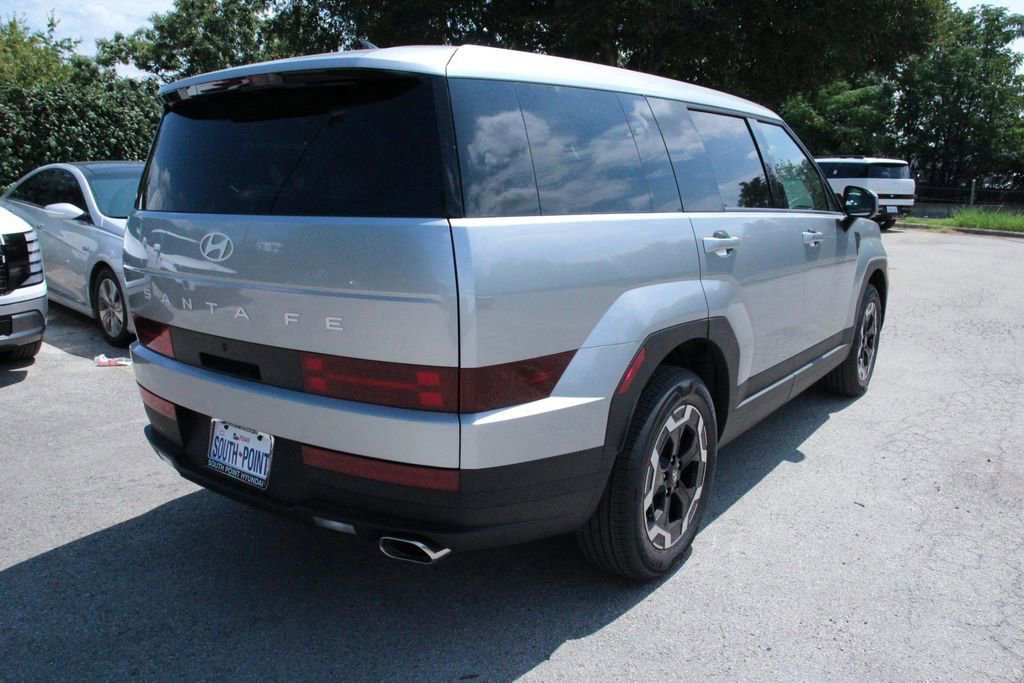 Certified 2026 Hyundai Santa Fe SE image 5