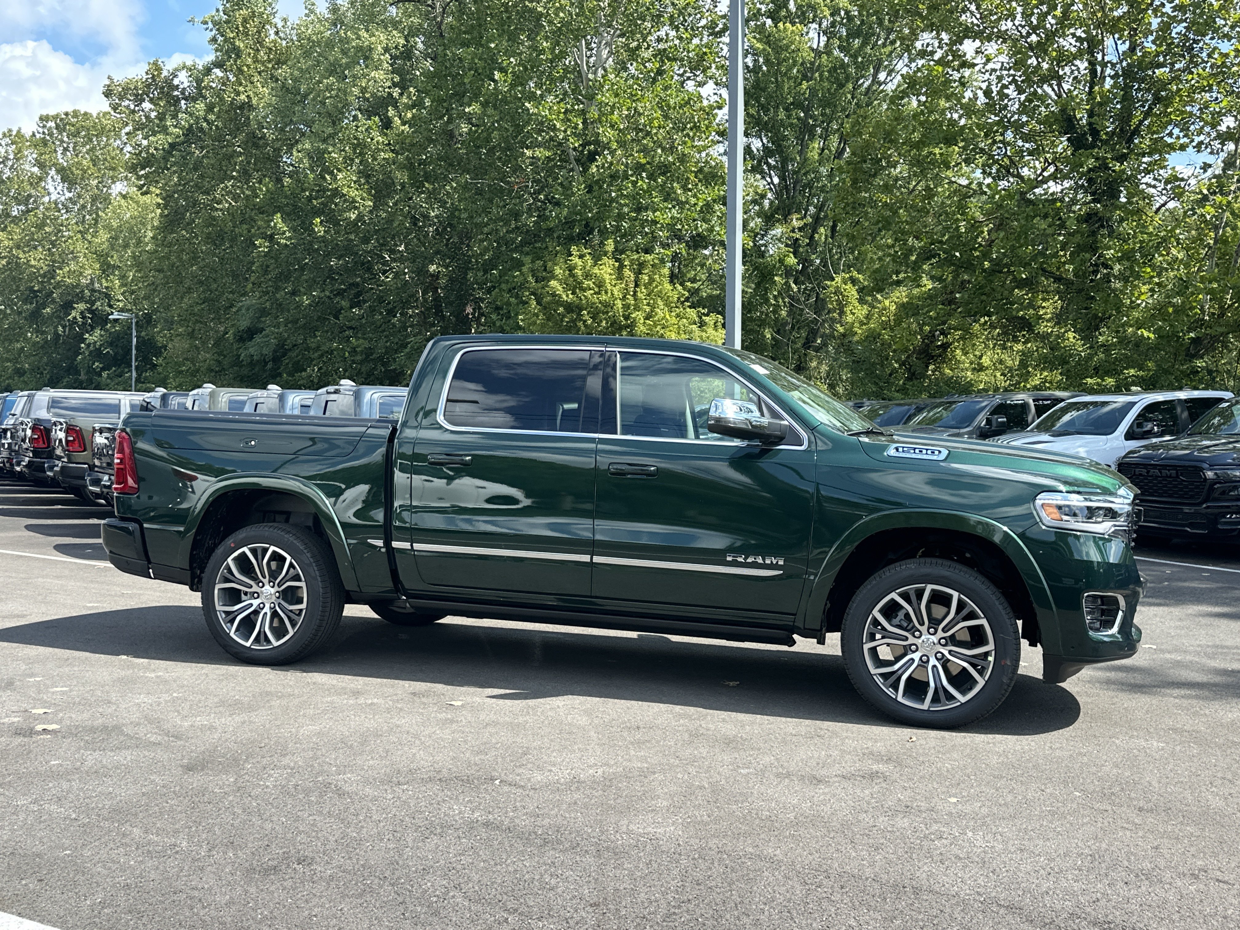New 2027 RAM 1500 Tungsten AWD/4WD image 21