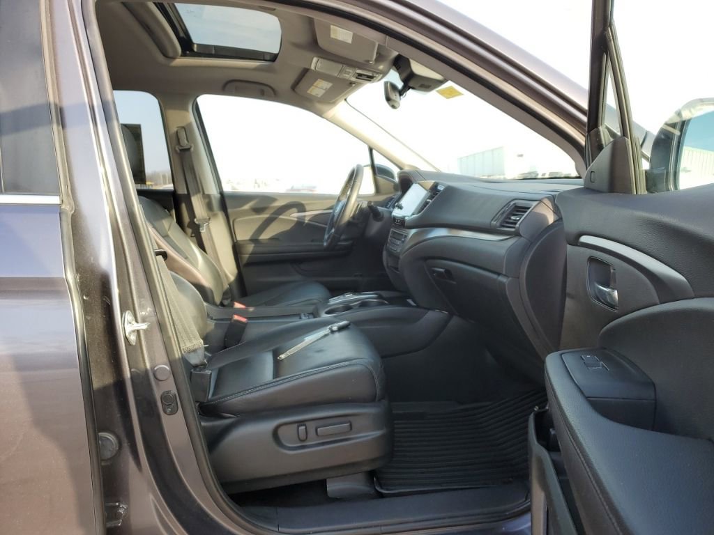 Certified 2022 Honda Pilot Special Edition image 42