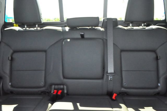 New 2026 Chevrolet Silverado 2500 LT w/ Safety Package AWD/4WD image 11