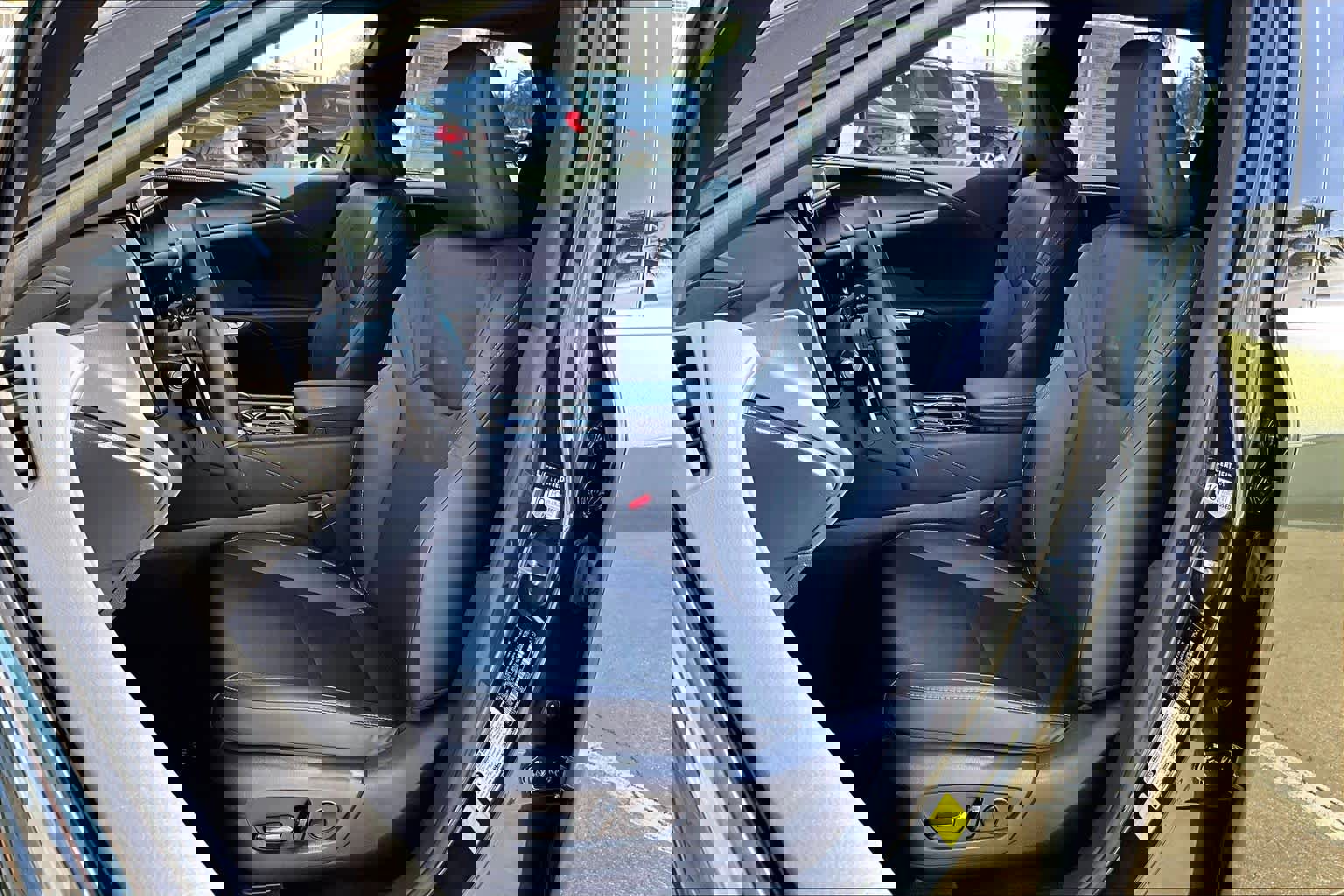 Used 2024 Lexus RX 350 Premium w/ Convenience Package image 7