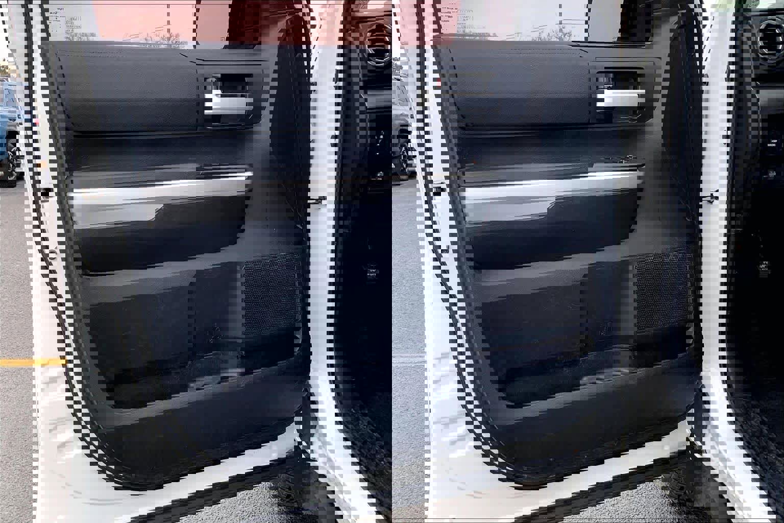 Used 2016 Toyota Tundra SR5 w/ TRD Off Road Package image 22