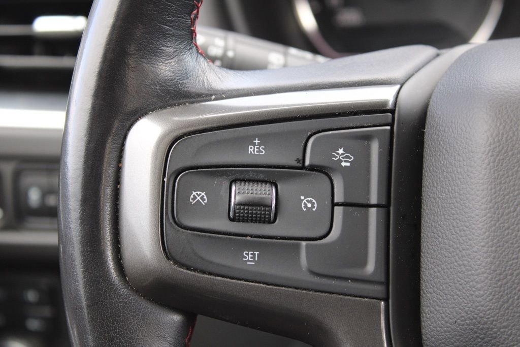 Used 2021 Chevrolet Suburban RST image 33