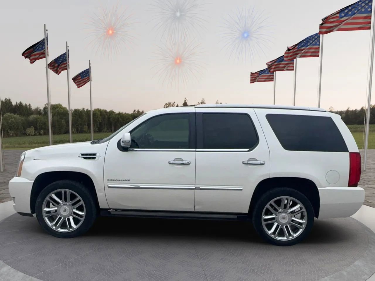 Used 2014 Cadillac Escalade Platinum RWD image 4