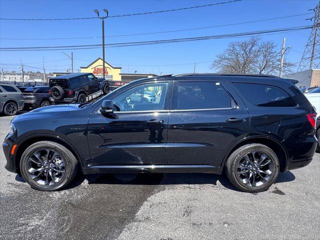 Certified 2024 Dodge Durango R/T AWD/4WD image 4