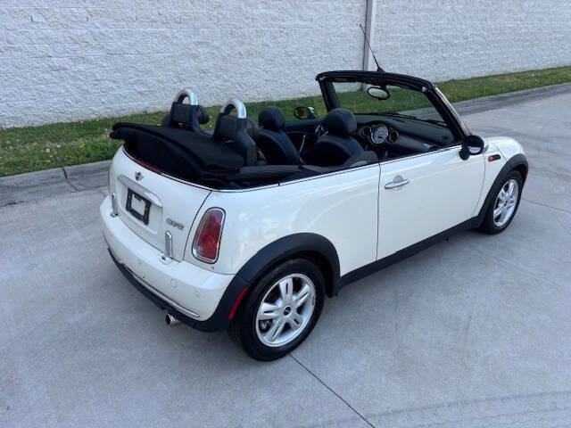 Used 2006 MINI Cooper Convertible image 4