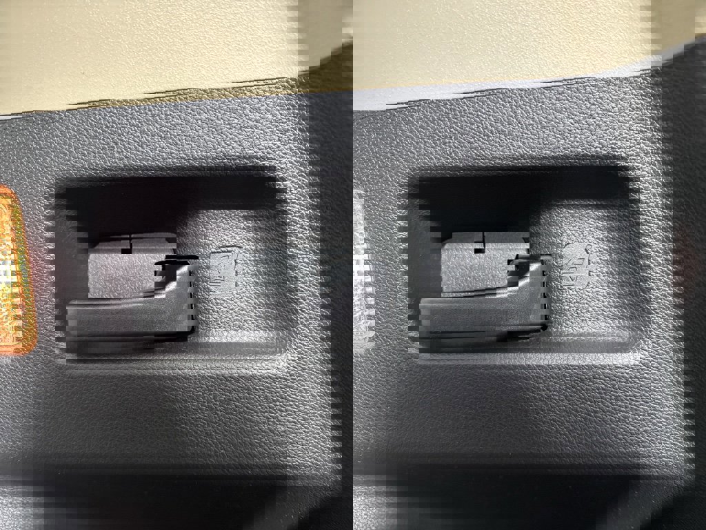 Used 2022 Honda CR-V LX image 6