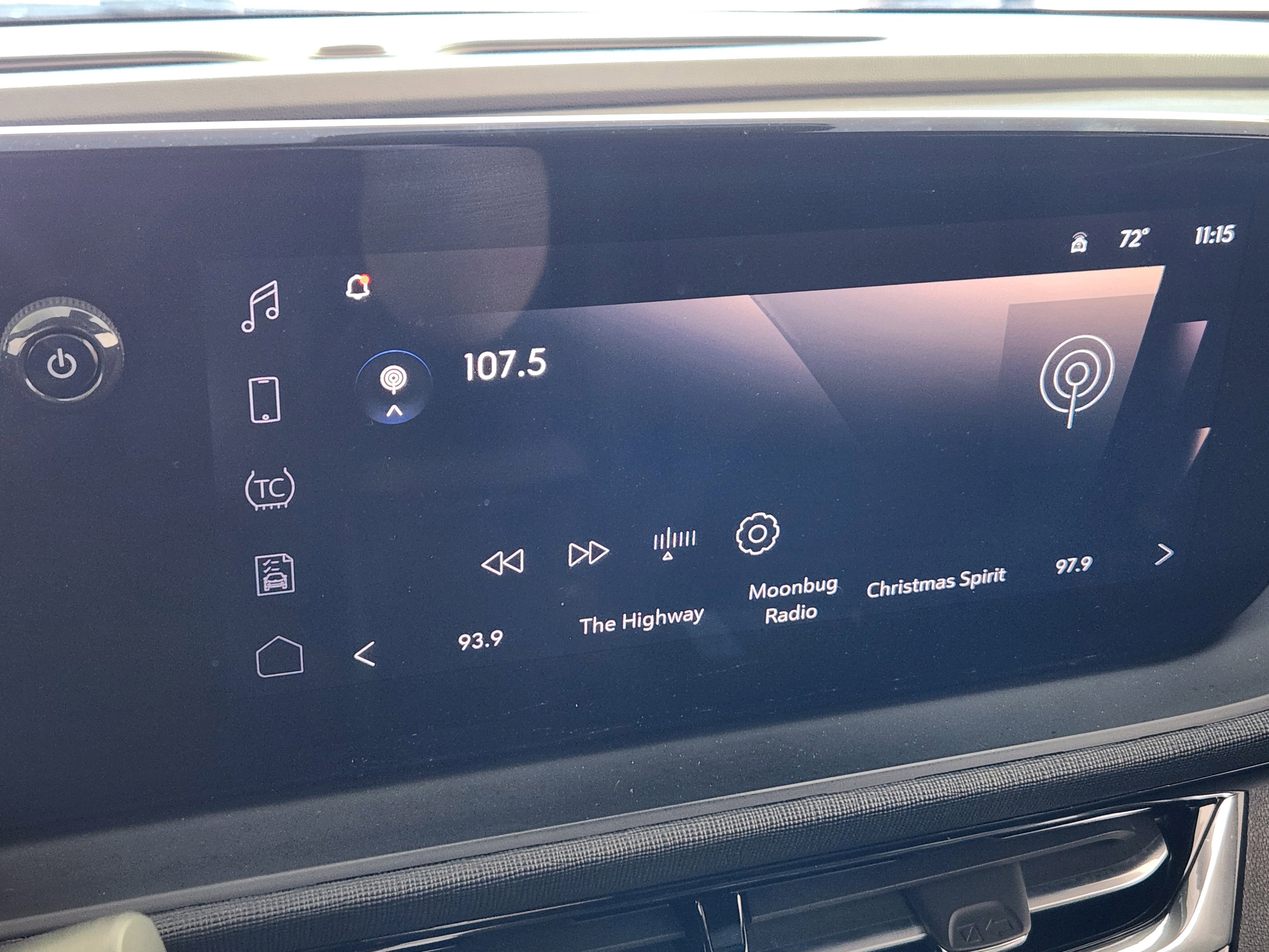 Used 2024 Buick Envista Sport Touring w/ Convenience II Package image 21