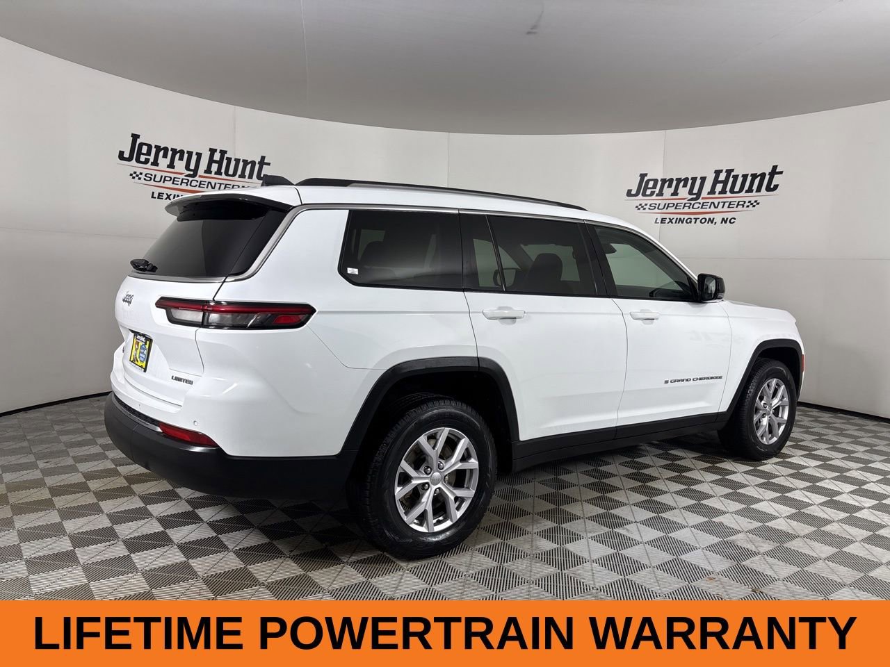 Used 2022 Jeep Grand Cherokee L Limited image 5