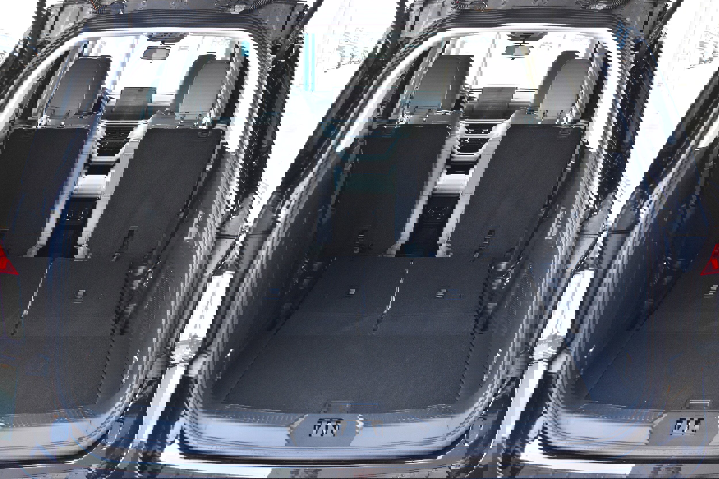 New 2026 Ford Explorer Active w/ Active Comfort Package image 10