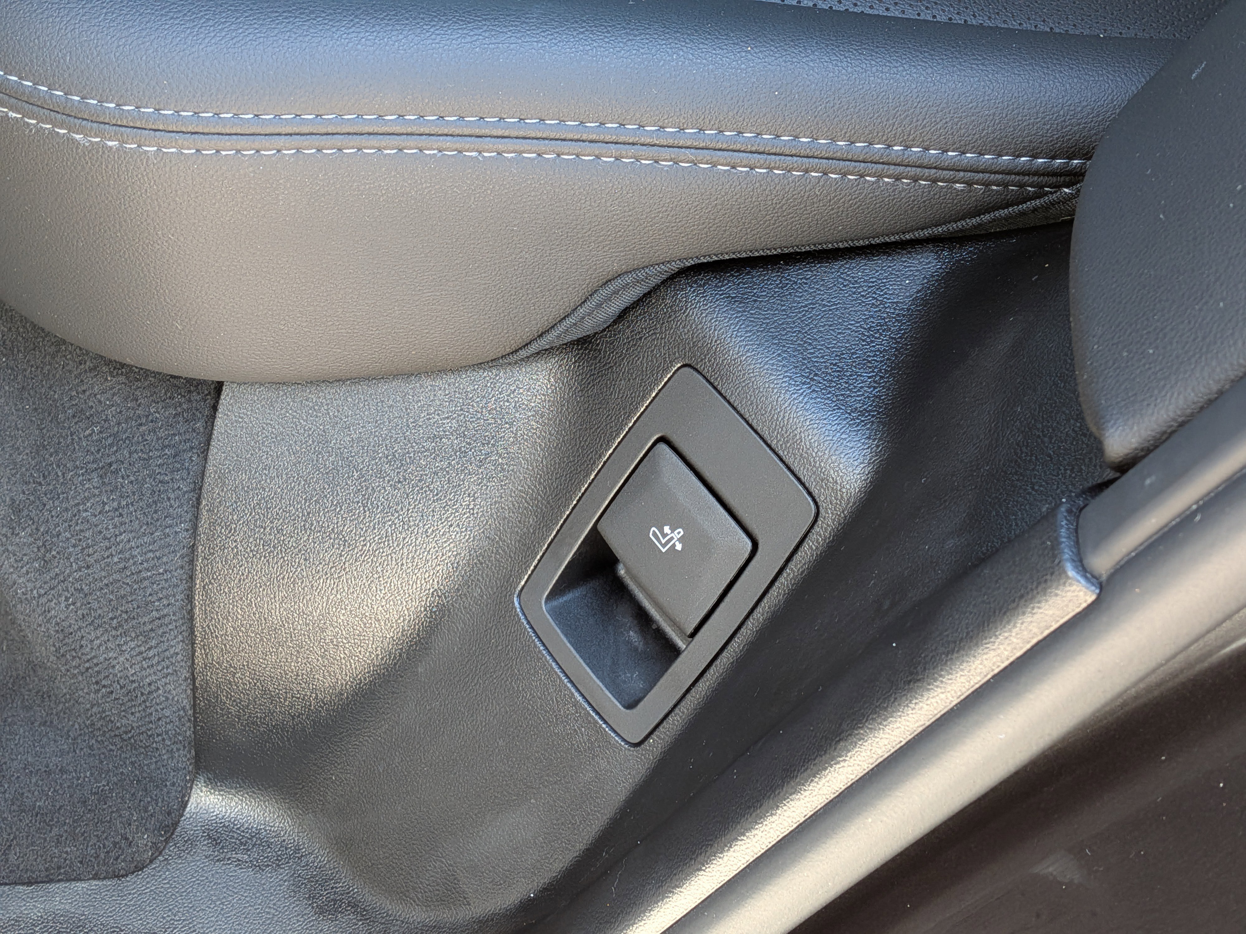 Used 2024 BMW X3 sDrive30i image 18