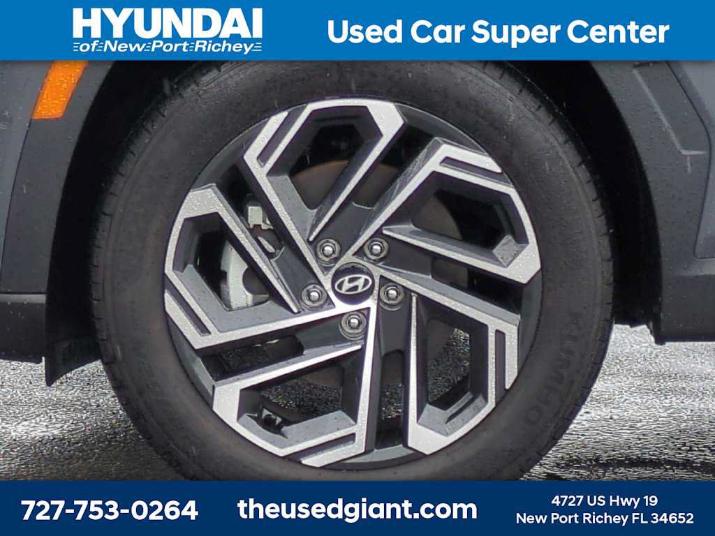 Used 2025 Hyundai Tucson Limited FWD image 10