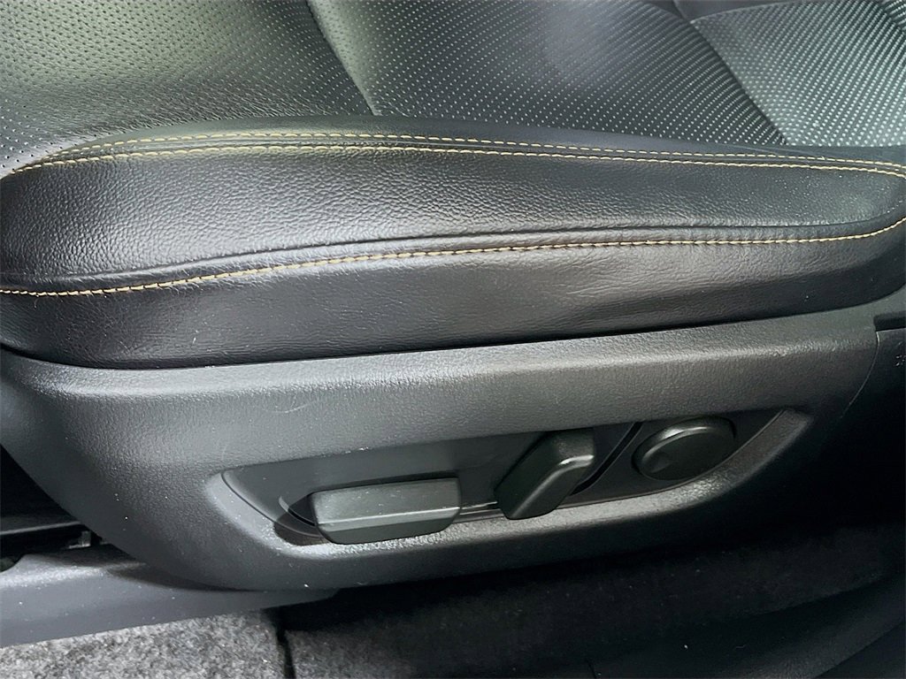 Used 2025 MAZDA CX-90 3.3 Turbo w/ Premium Sport Pkg image 17