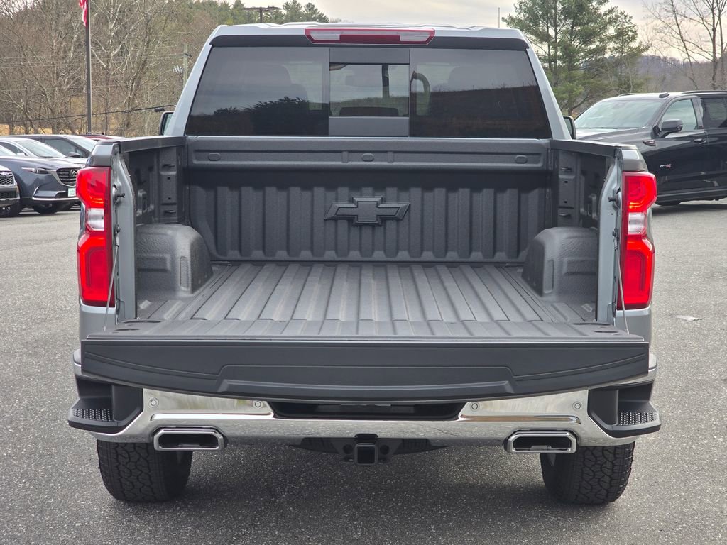 New 2026 Chevrolet Silverado 1500 LTZ w/ LTZ Premium Package image 15