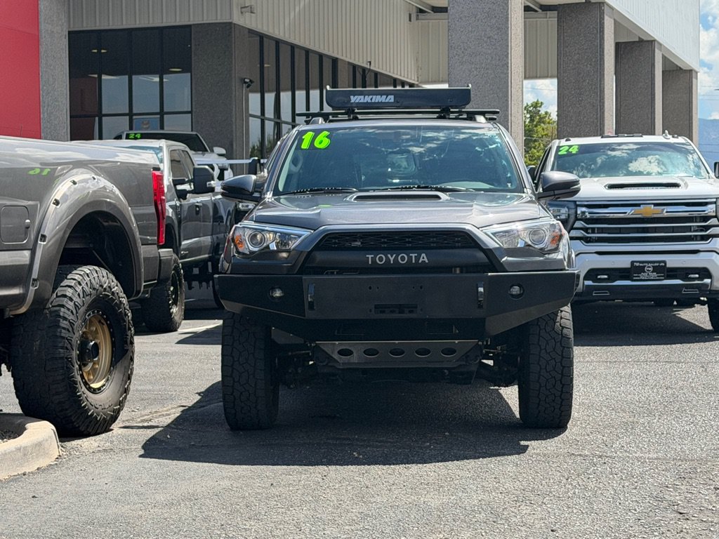 Used 2016 Toyota 4Runner Trail Premium AWD/4WD image 38