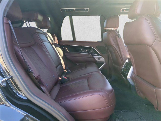 Used 2025 Land Rover Range Rover SE AWD/4WD image 26