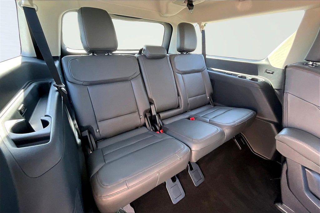 New 2025 Ford Expedition Max Active image 21