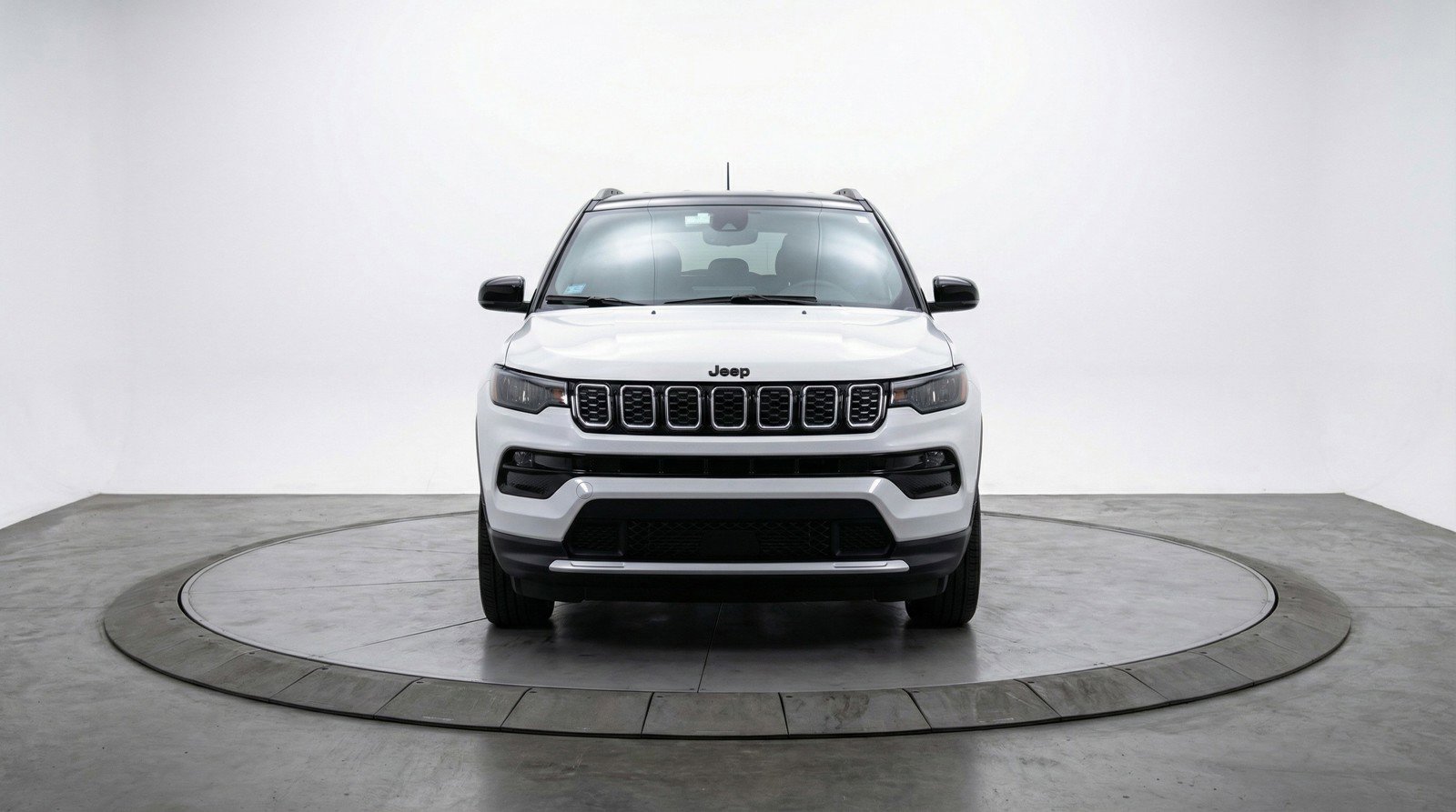 Used 2025 Jeep Compass Limited image 2