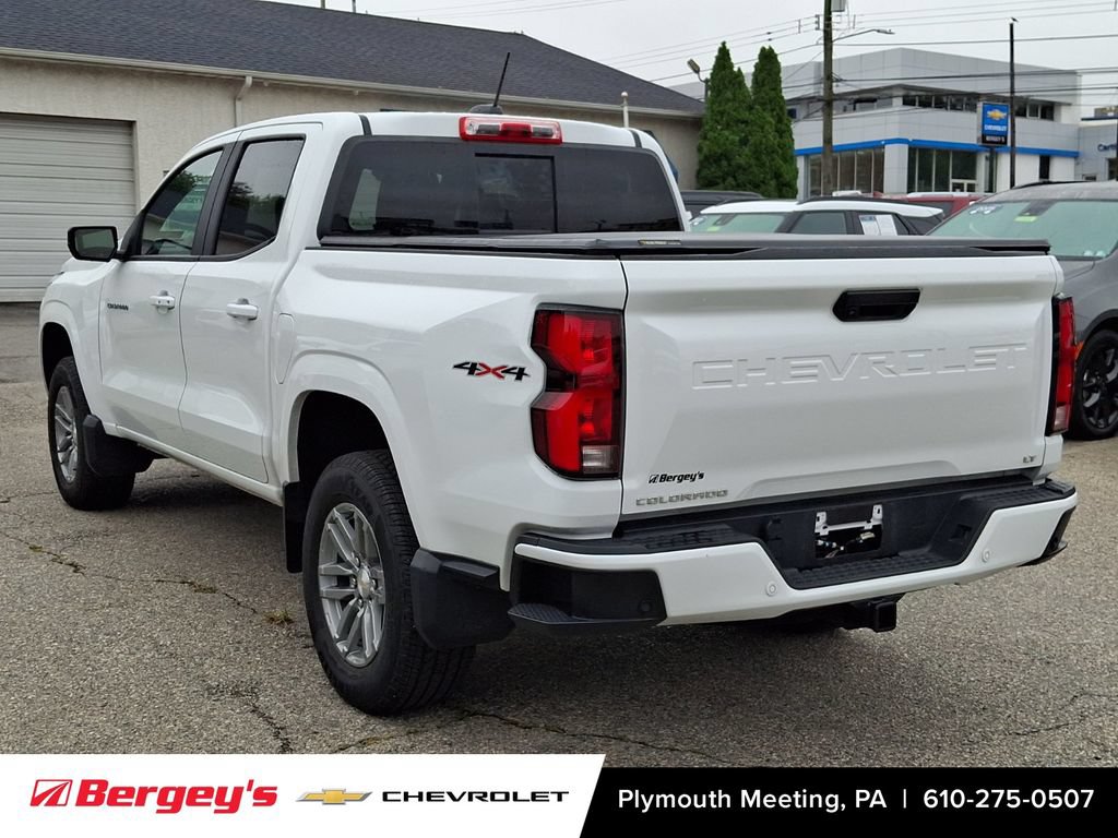 Certified 2024 Chevrolet Colorado LT w/ LT Convenience Package III AWD/4WD image 5
