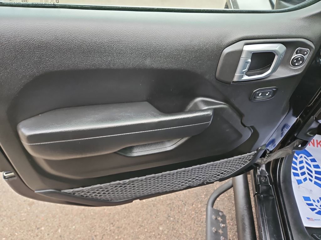 Used 2021 Jeep Wrangler Unlimited Sport w/ Technology Group image 10