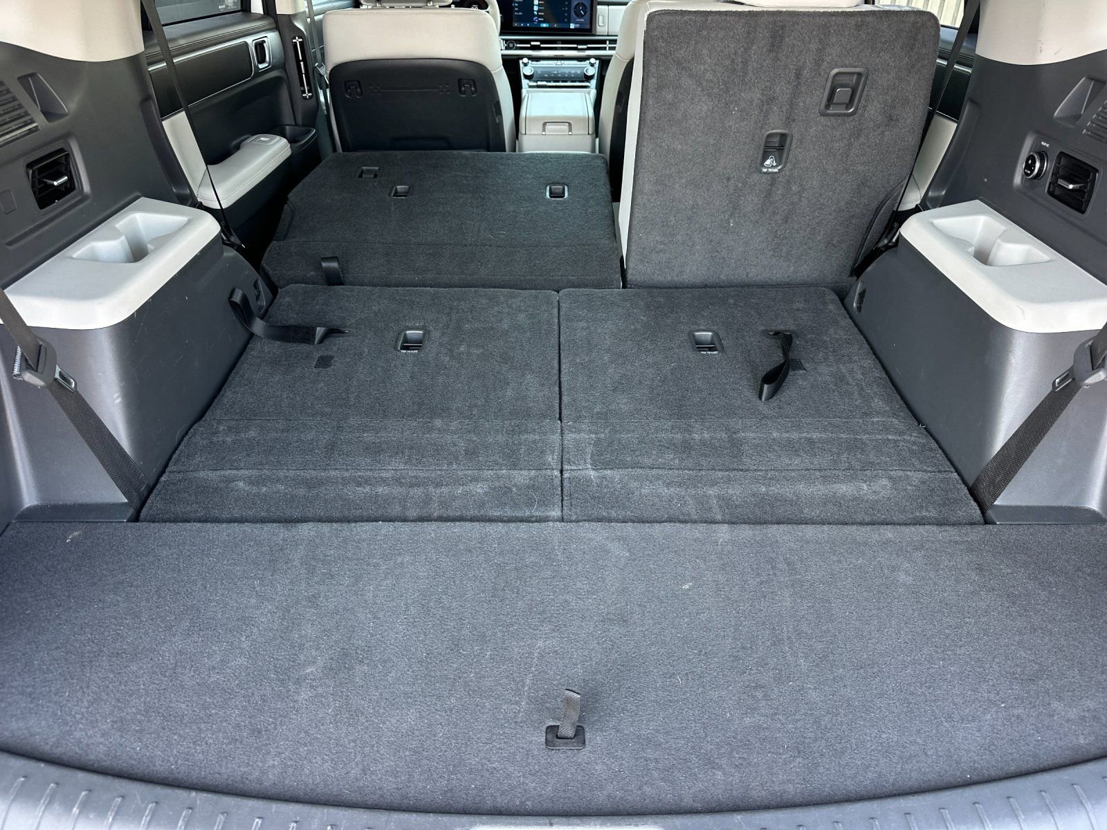 Used 2025 Hyundai Santa Fe SEL image 15