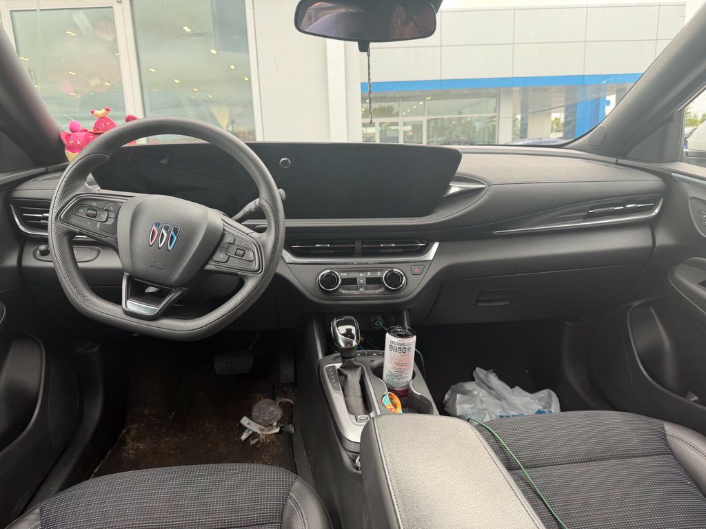 Used 2024 Buick Envista Preferred FWD image 6