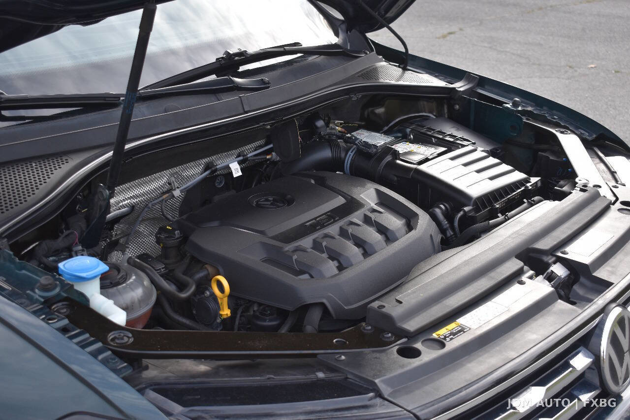 Used 2019 Volkswagen Tiguan SE AWD/4WD image 38
