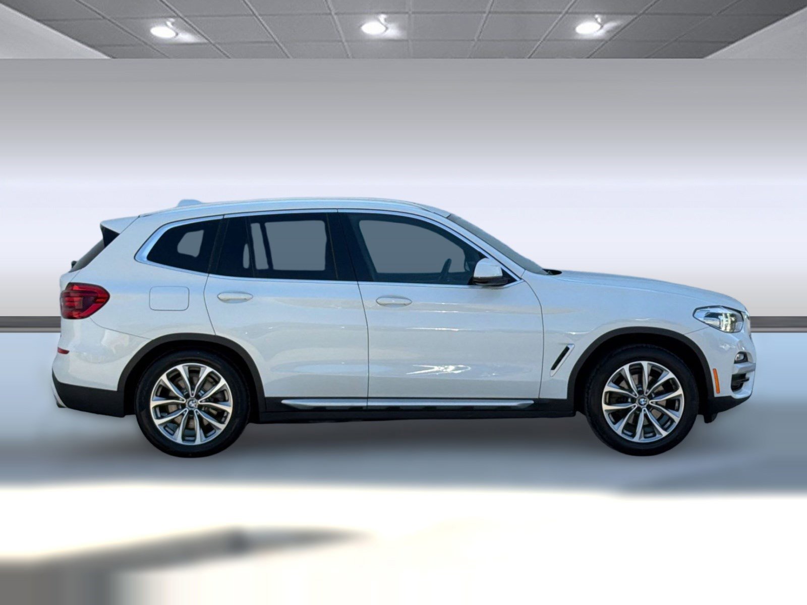 Used 2019 BMW X3 xDrive30i w/ Premium Package AWD/4WD image 8
