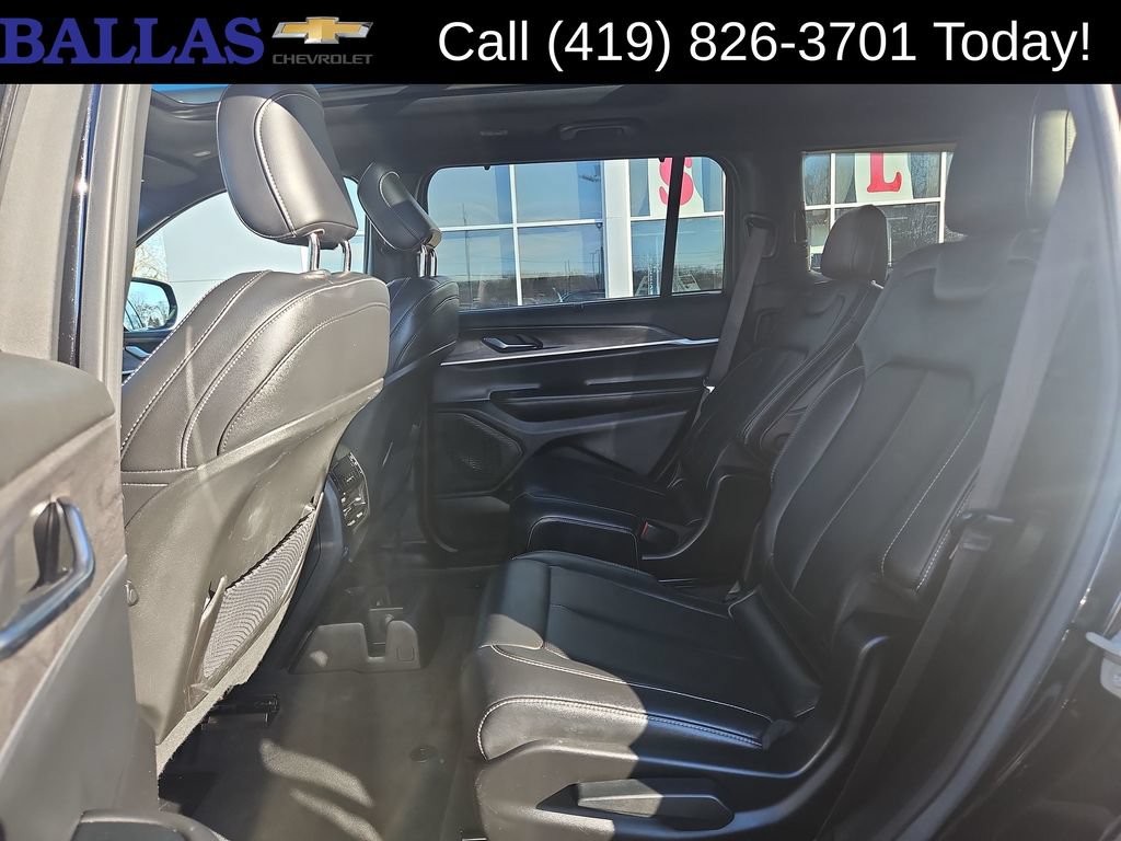 Used 2024 Jeep Grand Cherokee L Limited w/ Luxury Tech Group II AWD/4WD image 25