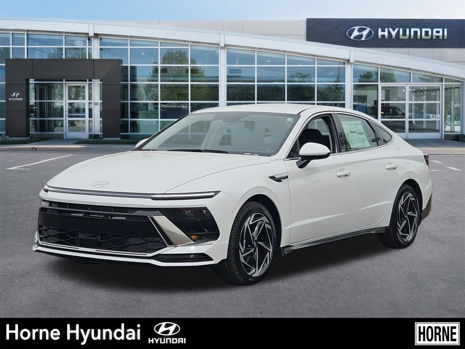 New 2026 Hyundai Sonata SEL FWD image 1