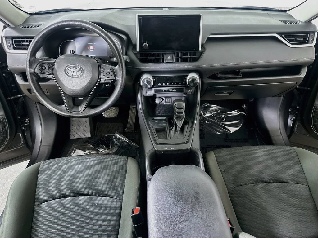Used 2024 Toyota RAV4 LE FWD image 16