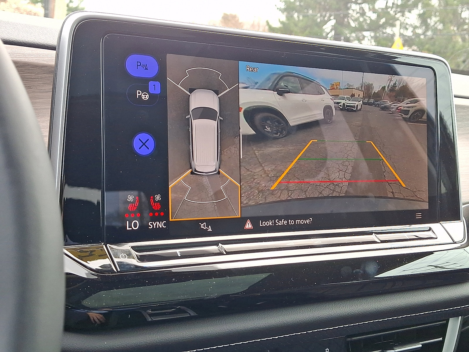 New 2026 Volkswagen Atlas SEL Premium R-Line image 13