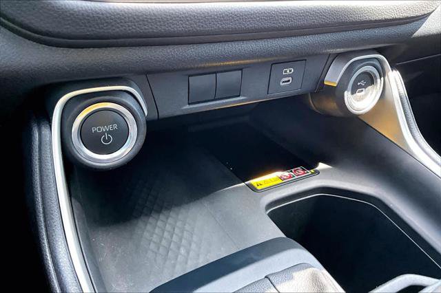 Certified 2024 Toyota Grand Highlander XLE FWD image 32