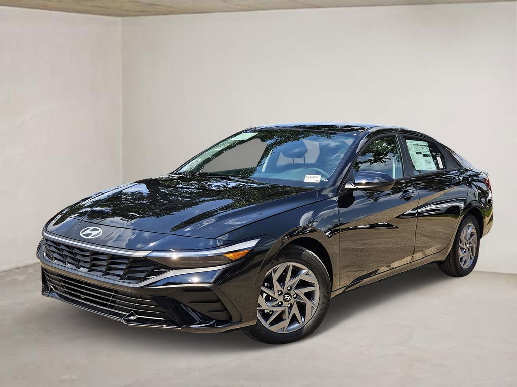 New 2025 Hyundai Elantra Blue