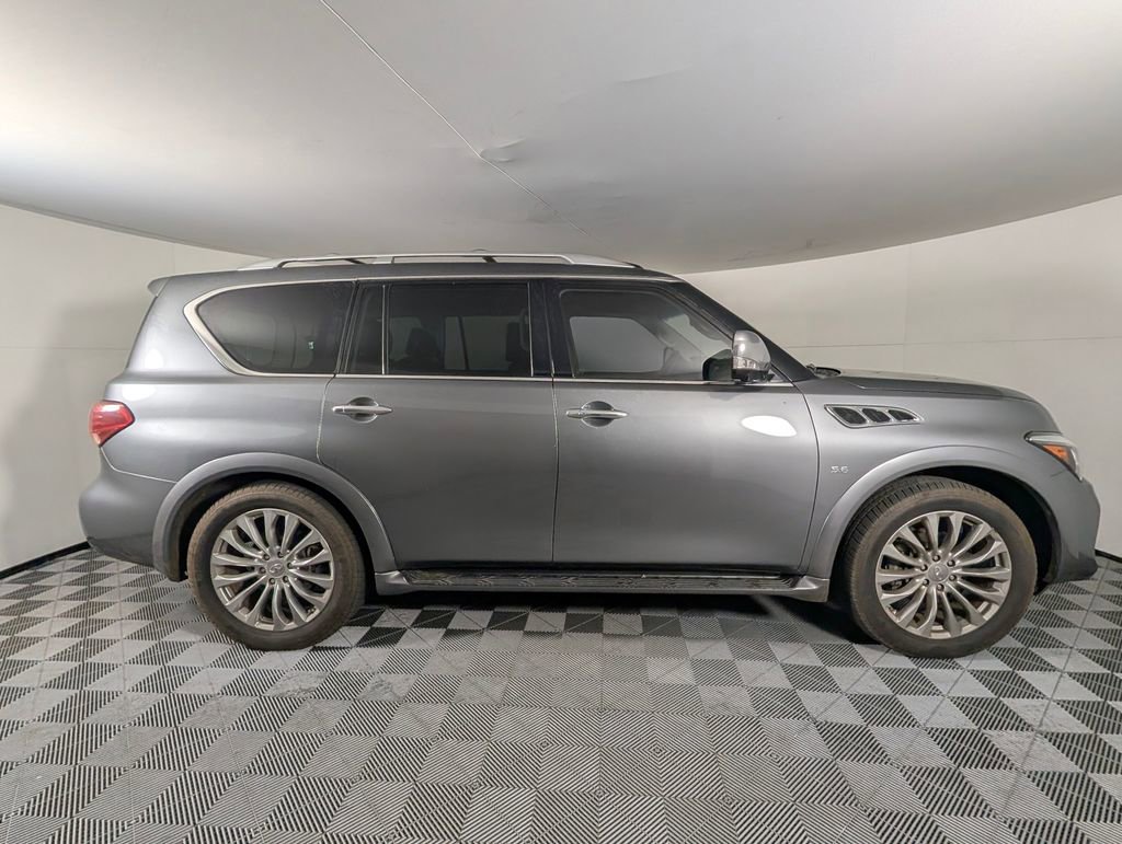Used 2016 INFINITI QX80 4WD w/ Deluxe Technology Package image 8