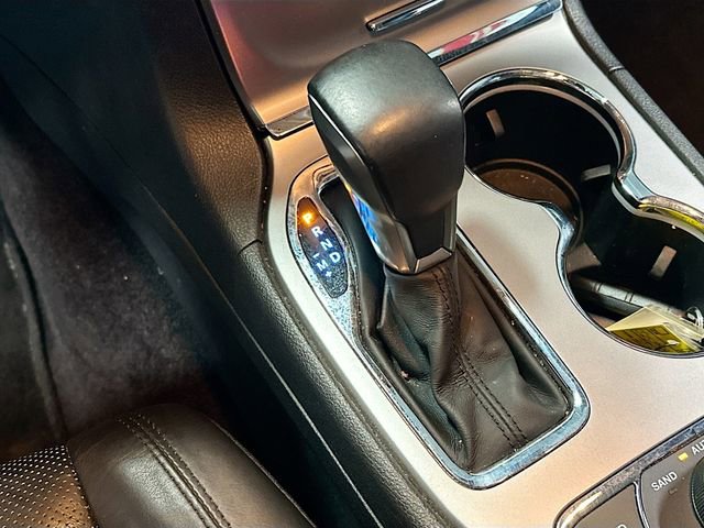 Used 2018 Jeep Grand Cherokee Limited w/ Luxury Group II image 18