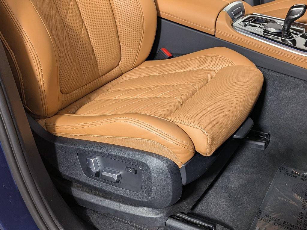Used 2023 BMW X5 xDrive45e w/ Climate Comfort Package AWD/4WD image 31