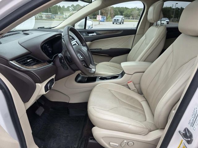 Used 2019 Lincoln MKC Reserve image 8