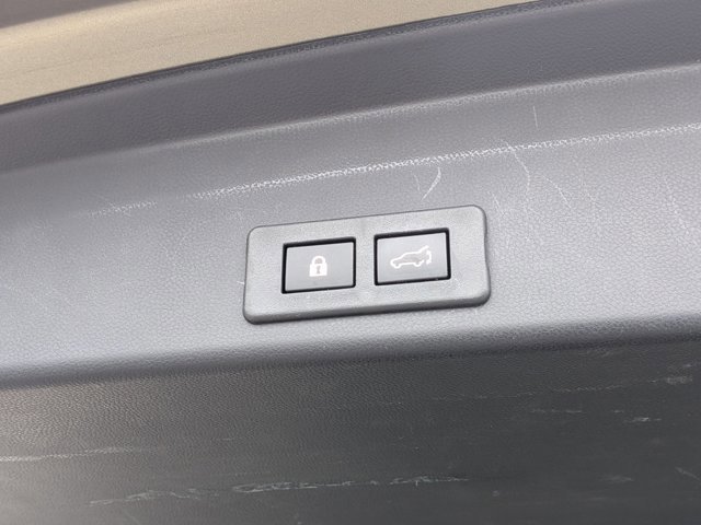 Certified 2024 Subaru Ascent Limited image 7