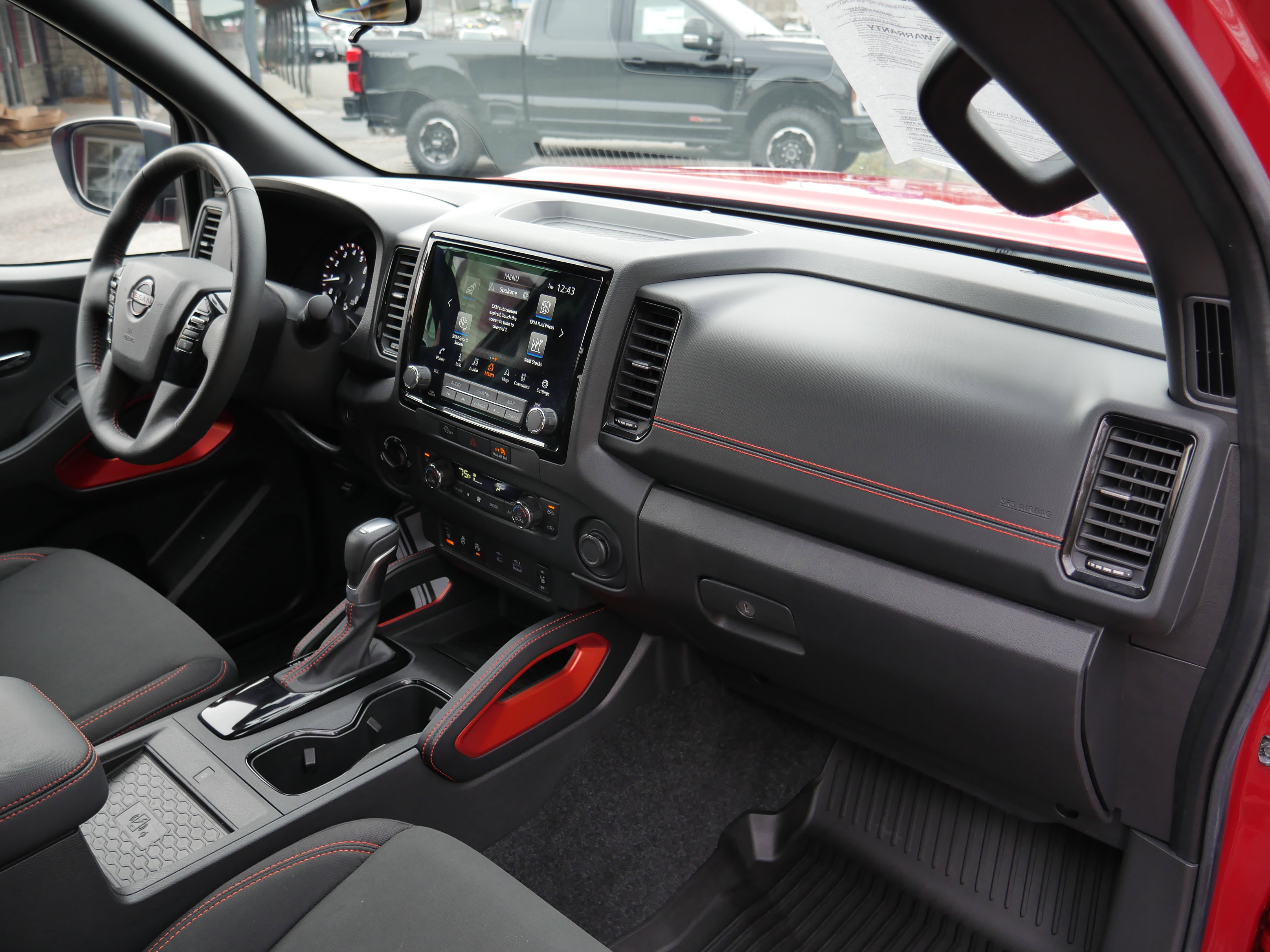 Certified 2024 Nissan Frontier PRO-4X w/ Pro Convenience Package image 28