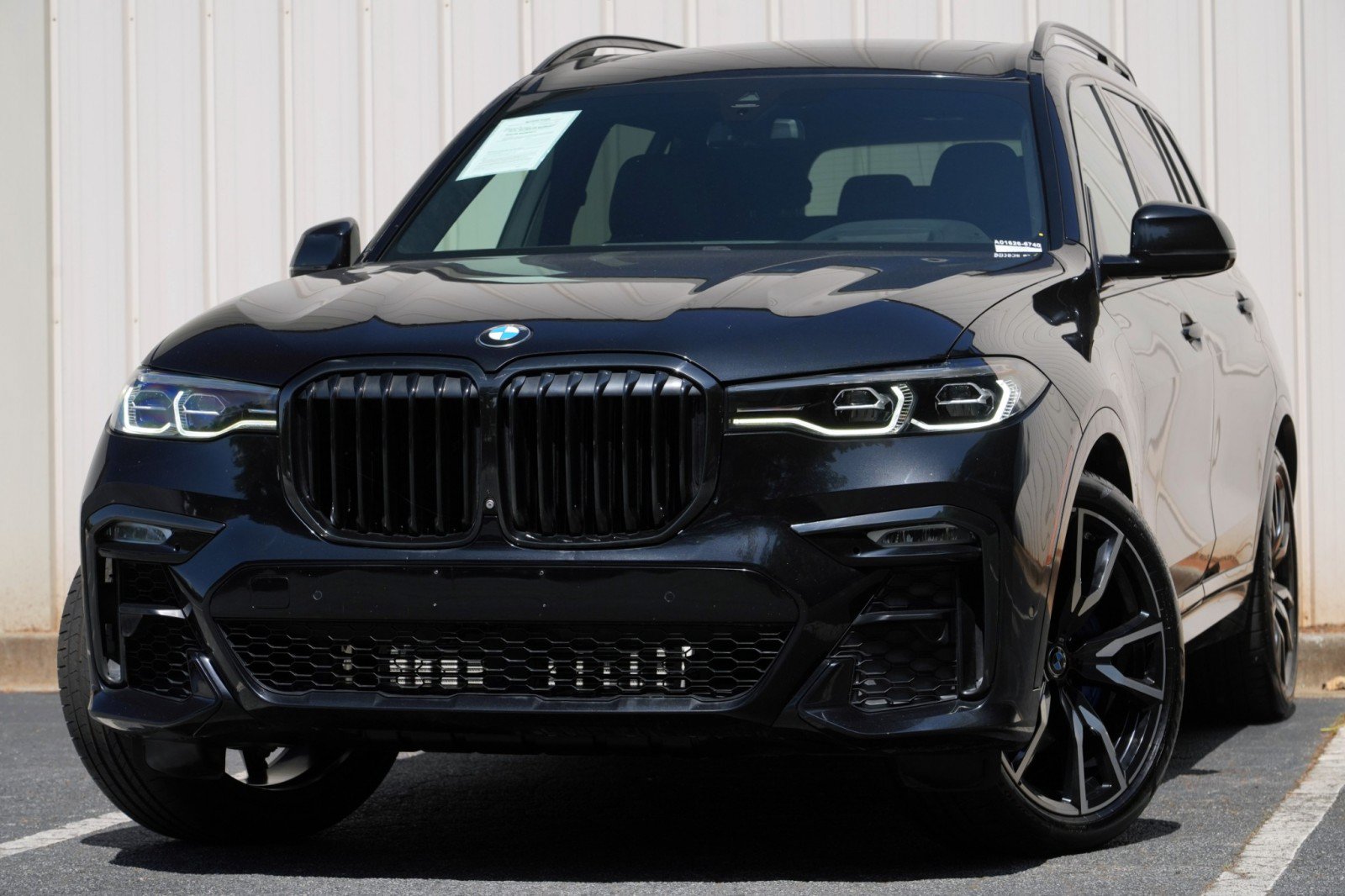 Used 2020 BMW X7 xDrive40i w/ M Sport Package AWD/4WD image 3