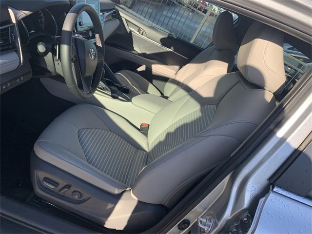 Used 2021 Toyota Camry SE image 18