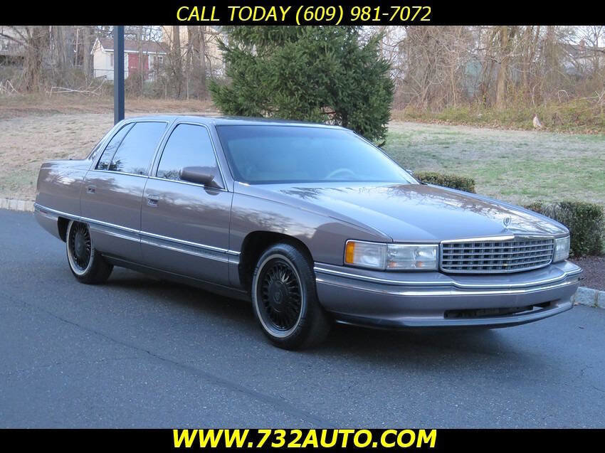 Used 1994 Cadillac De Ville Sedan FWD image 3