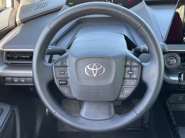 Used 2025 Toyota Prius LE image 12