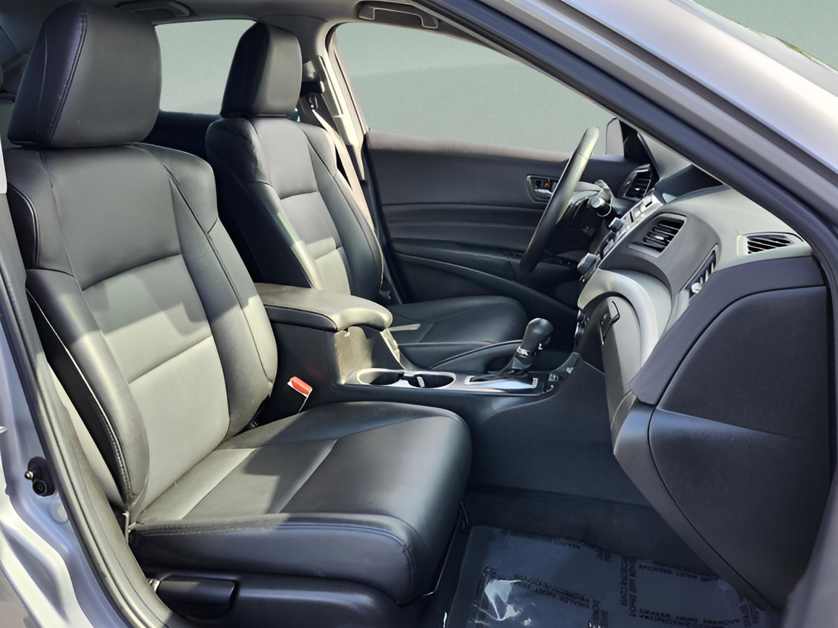 Used 2018 Acura ILX w/ Special Edition Package image 17