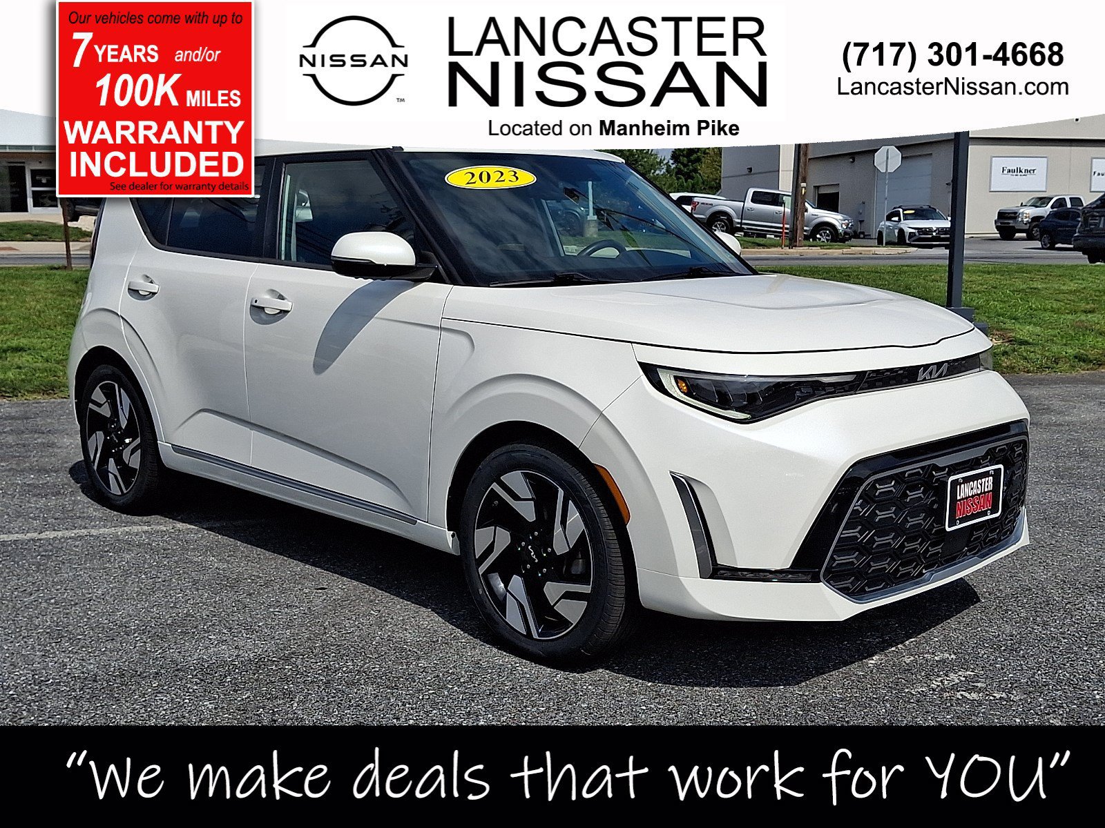 Used 2023 Kia Soul GT-Line w/ GT-Line Technology Package FWD image 1