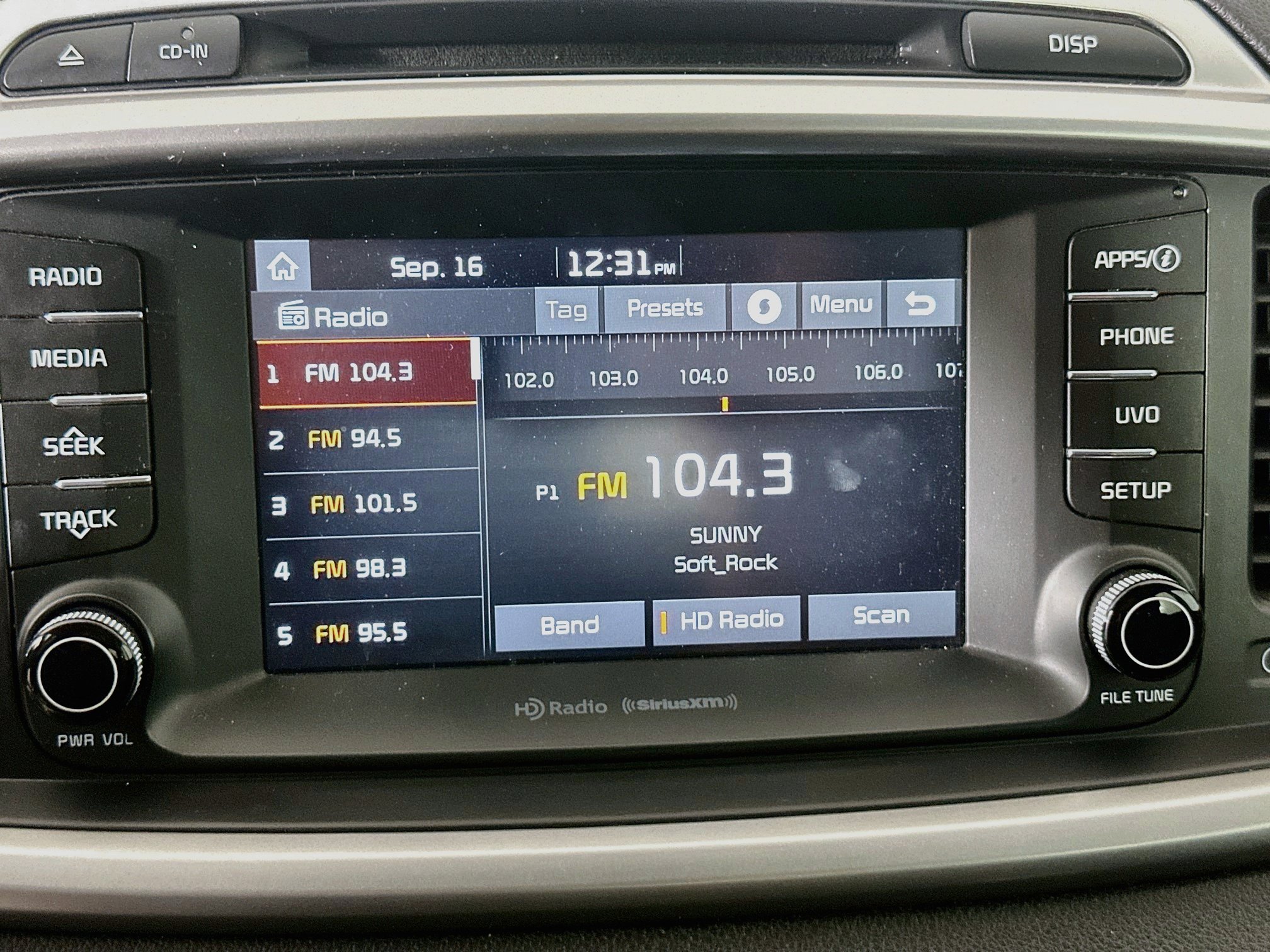 Used 2017 Kia Sorento FWD w/ LX Convenience Package image 19