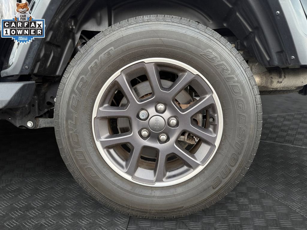 Certified 2022 Jeep Gladiator Overland w/ Popular Equipment Package AWD/4WD image 20