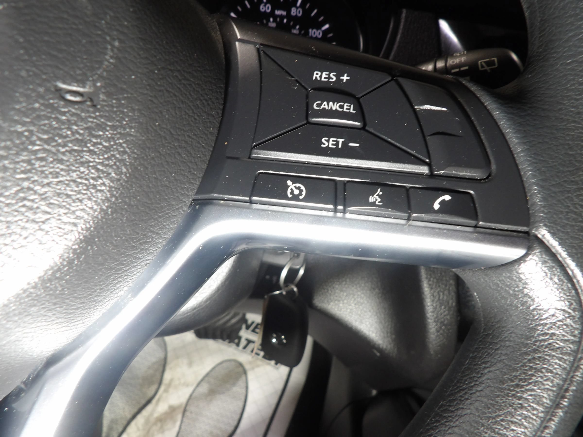 Used 2022 Nissan Rogue Sport S FWD image 15