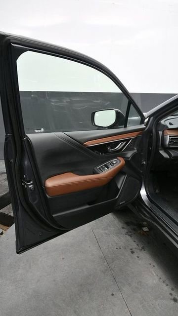 Used 2021 Subaru Outback Touring XT image 15